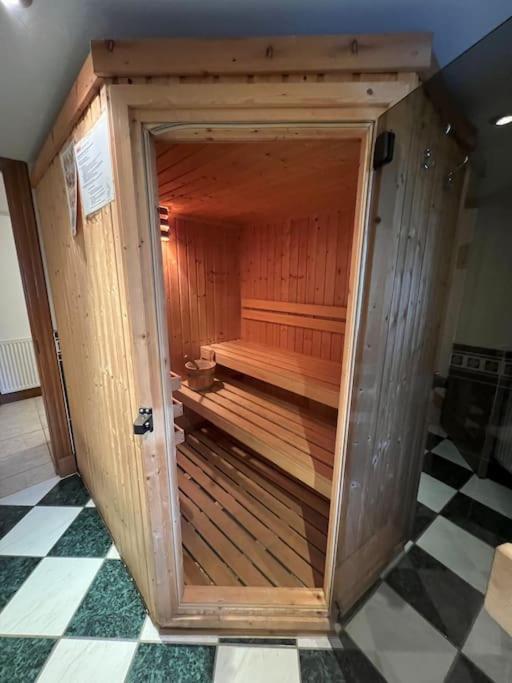 Waterside 3 Bed Cottage, Hot Tub, Sauna, Pvt Beach 애로차 외부 사진