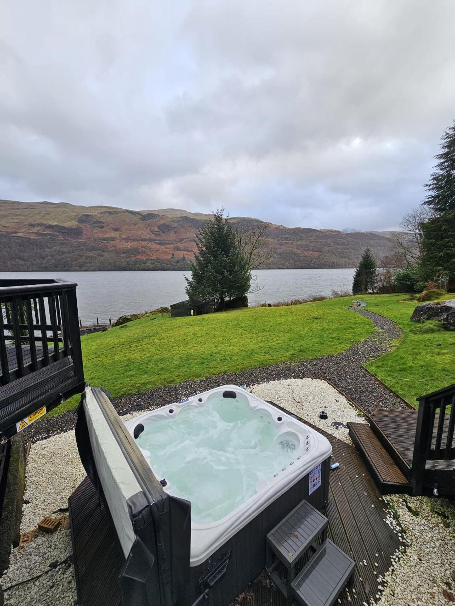 Waterside 3 Bed Cottage, Hot Tub, Sauna, Pvt Beach 애로차 외부 사진